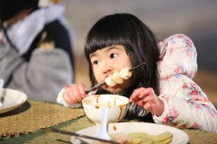 娱乐吃瓜酱永结同心,娱乐吃瓜酱的甜蜜爱情故事